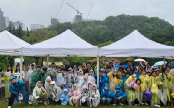 아이들의 오늘을 지키고,
내일의 꿈을 키우다